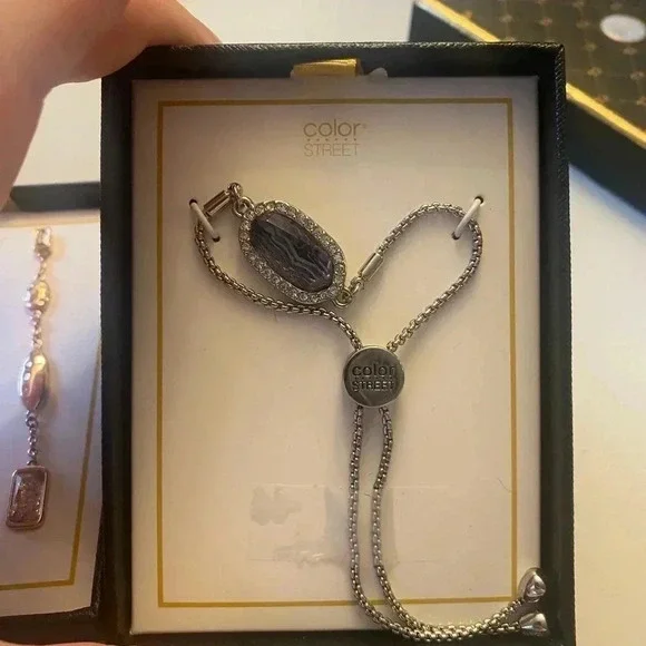 Color Street Jewelry bundle - Picture 4 of 4